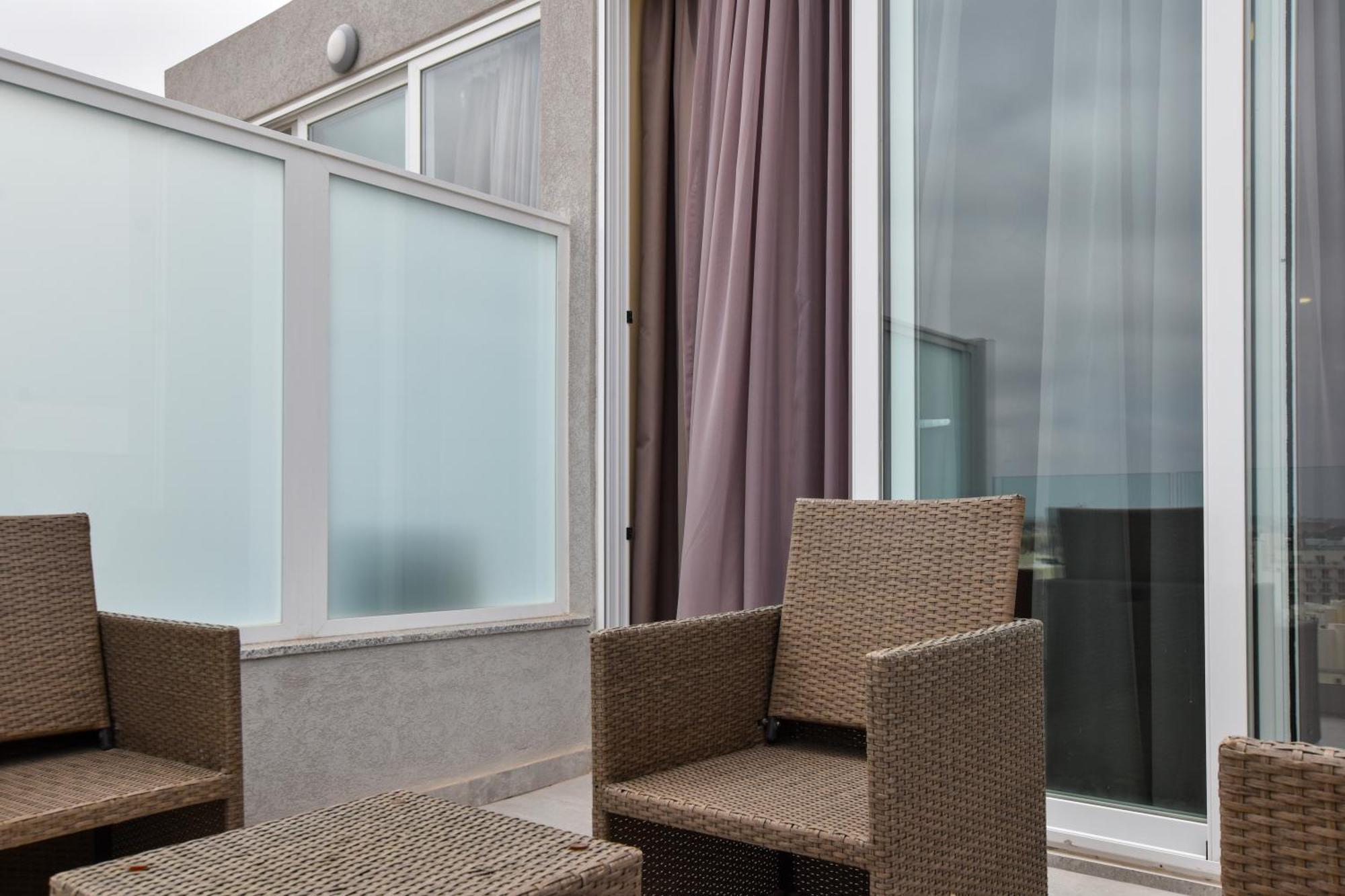 51Hh Apartments Gżira Kültér fotó